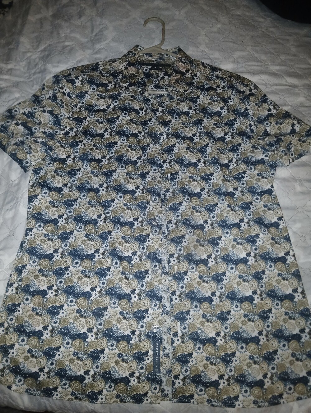 Men's short sleeve perry Ellis button down